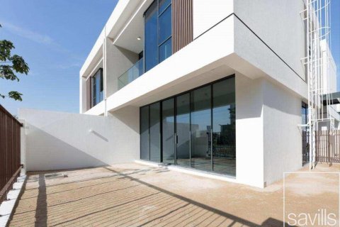 Villa de 4 dormitorios en District One, UAE No. 213944 20
