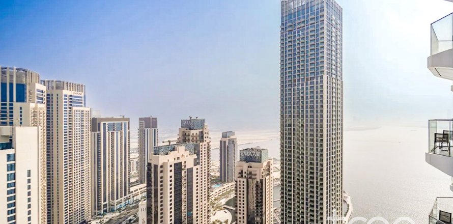 Appartement de 2 chambres à Address Harbour Point, UAE No. 200815