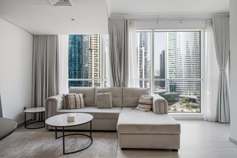 Apartment de 2 dormitorios en Jumeirah Lake Towers, UAE No. 202379 4