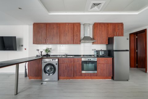 Apartment de 2 dormitorios en Jumeirah Lake Towers, UAE No. 202379 8