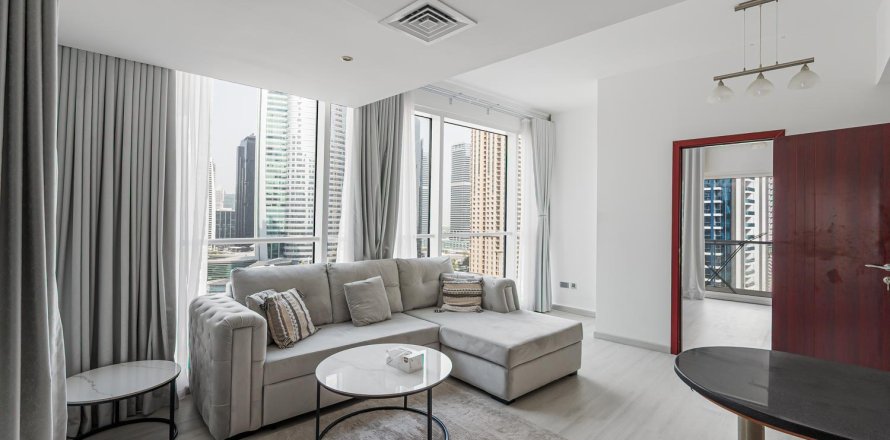 Apartment de 2 dormitorios en Jumeirah Lake Towers, UAE No. 202379