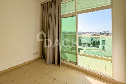 Apartment de 2 dormitorios en Acacia Avenues, UAE No. 162174 9