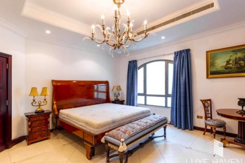 4 غرف نوم فيلا في Garden Homes, الإمارات العربية المتحدة رقم 14808 12