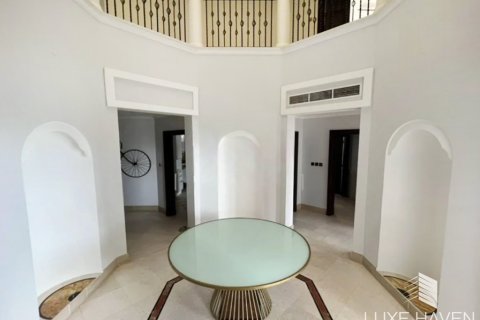 4 غرف نوم فيلا في Garden Homes, الإمارات العربية المتحدة رقم 14808 7