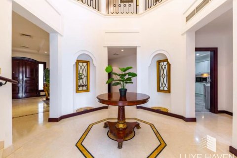 4 غرف نوم فيلا في Garden Homes, الإمارات العربية المتحدة رقم 14808 11