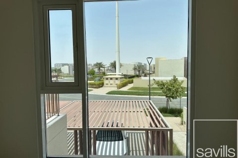 Appartement de 2 chambres à EMAAR South, UAE No. 211042 5