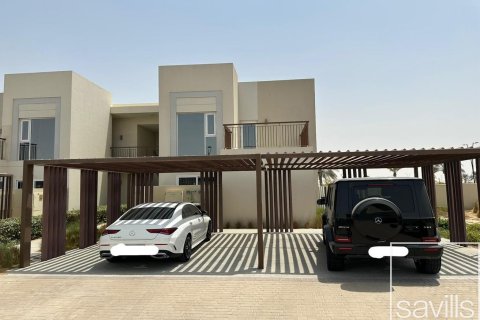 Appartement de 2 chambres à EMAAR South, UAE No. 211042 2