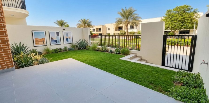 Apartment de 3 dormitorios en Town Square, UAE No. 223877