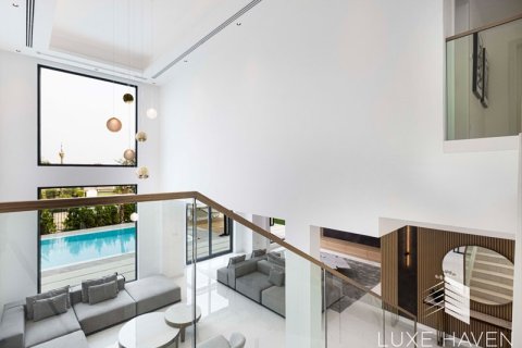 4 bedrooms Villa in Jumeirah Islands, UAE No. 14017