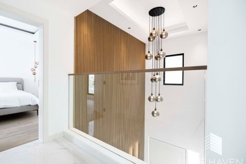 4 bedrooms Villa in Jumeirah Islands, UAE No. 14017 23