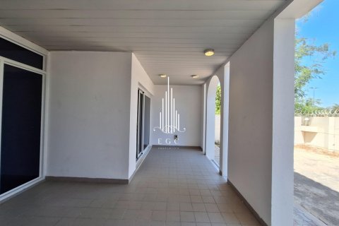 Villa de 7 dormitorios en Abu Dhabi, UAE No. 29189 18
