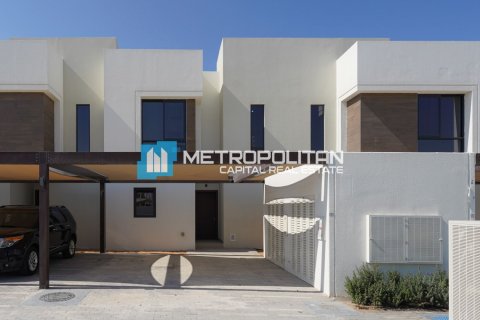 2 bedrooms Townhouse on the Yas Island, UAE No. 219657