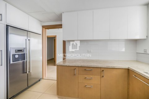 Квартира с 3 спальнями в Burj Vista, ОАЭ №33587 12