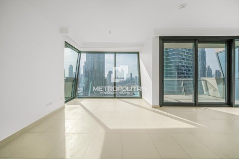 Квартира с 3 спальнями в Burj Vista, ОАЭ №33587 11