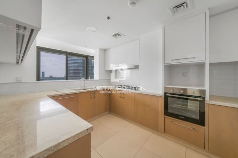 Квартира с 3 спальнями в Burj Vista, ОАЭ №33587 14