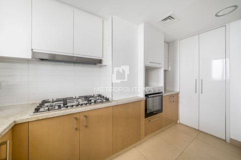 Квартира с 3 спальнями в Burj Vista, ОАЭ №33587 20