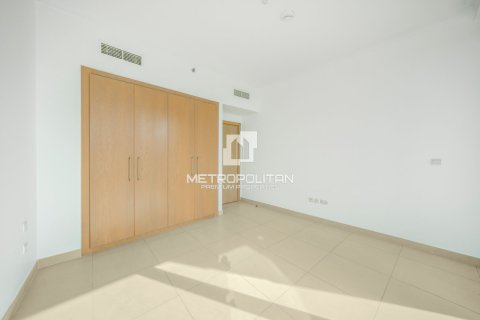 Квартира с 3 спальнями в Burj Vista, ОАЭ №33587 17