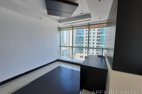 233.9m² Office in Lake Allure, UAE No. 5970 29