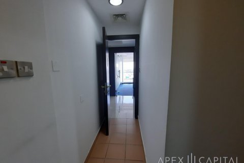 233.9m² Office in Lake Allure, UAE No. 5970 13