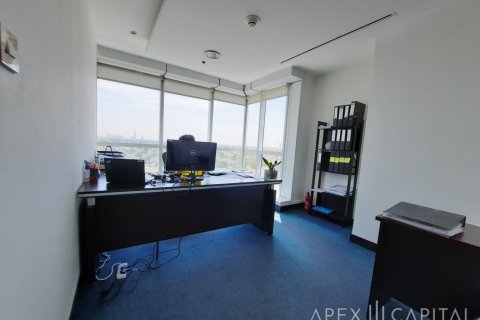 233.9m² Office in Lake Allure, UAE No. 5970 32