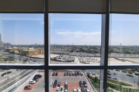 233.9m² Office in Lake Allure, UAE No. 5970 18