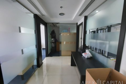 233.9m² Office in Lake Allure, UAE No. 5970 7