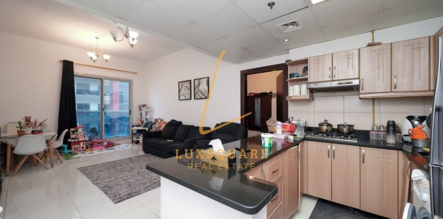 Квартира с 1 спальней в Elite Sports Residence, ОАЭ №216684