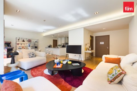 2 bedrooms Apartment in City Walk, UAE No. 216827 4
