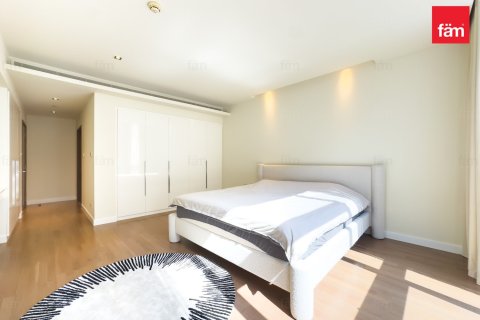 2 bedrooms Apartment in City Walk, UAE No. 216827 13