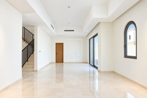 5 غرفة نوم  فيلا في مدينة خليفة, الإمارات العربية المتحدة رقم 224852 5