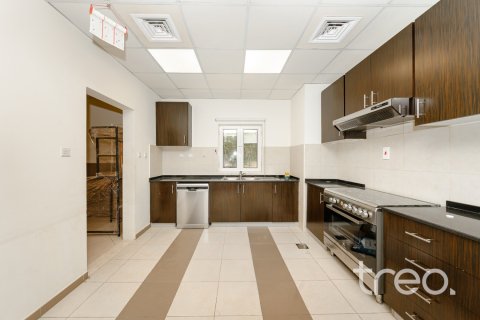 5 bedrooms Villa in The Villa, UAE No. 220785 18
