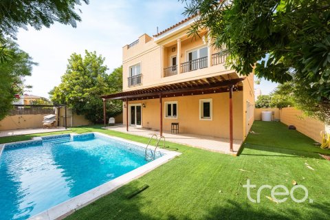 5 bedrooms Villa in The Villa, UAE No. 220785 4