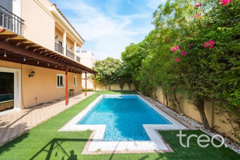 5 bedrooms Villa in The Villa, UAE No. 220785