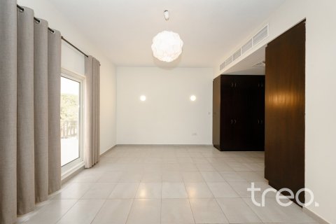 5 bedrooms Villa in The Villa, UAE No. 220785 23