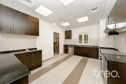 5 bedrooms Villa in The Villa, UAE No. 220785 19