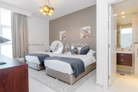 2 bedrooms Apartment in Business Bay, UAE No. 73696 8