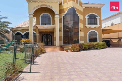 5 bedrooms Villa in Dubai, UAE No. 203169 27