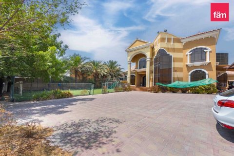 5 bedrooms Villa in Dubai, UAE No. 203169 20