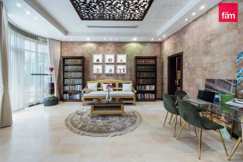 5 bedrooms Villa in Dubai, UAE No. 203169 6