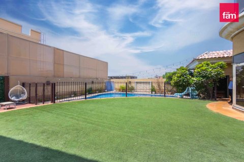 5 bedrooms Villa in Dubai, UAE No. 203169 17