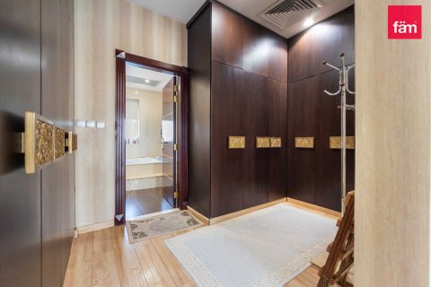 5 bedrooms Villa in Dubai, UAE No. 203169 22
