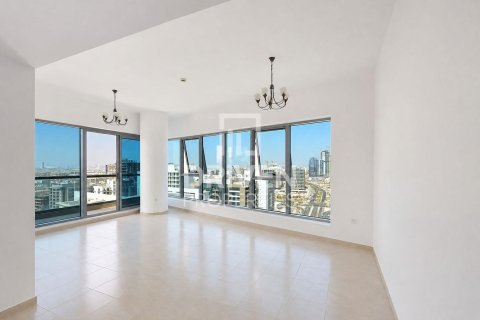 2 bedrooms Apartment in Dubai Residence Complex, UAE No. 221248