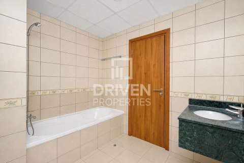 2 bedrooms Apartment in Dubai Residence Complex, UAE No. 221248 16