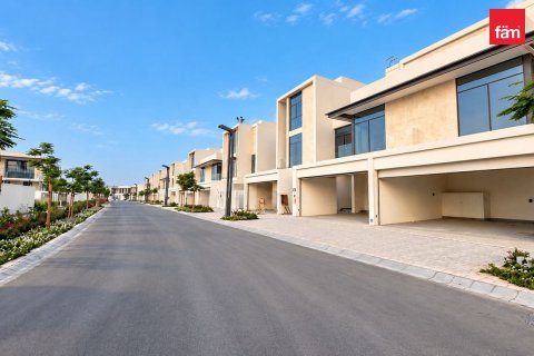 5 bedrooms Villa in Dubai, UAE No. 213352 18