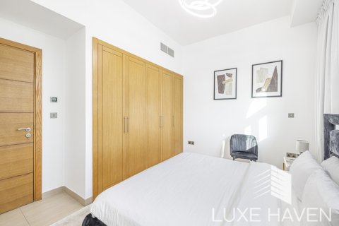 Вилла с 4 спальнями в Legacy Nova Villas, ОАЭ №10621 20