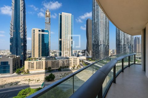Квартира с 2 спальнями в Burj Vista, ОАЭ №218633 16