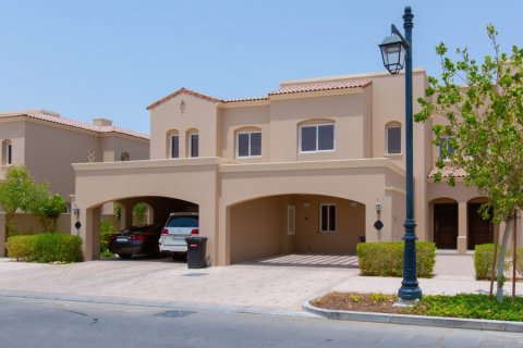3 bedrooms Villa in Bella Casa, UAE No. 167544 26