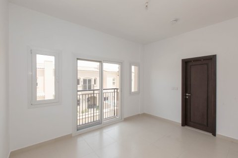 3 bedrooms Villa in Bella Casa, UAE No. 167544 17