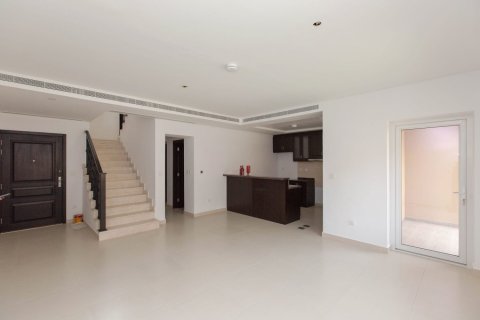 3 bedrooms Villa in Bella Casa, UAE No. 167544 23