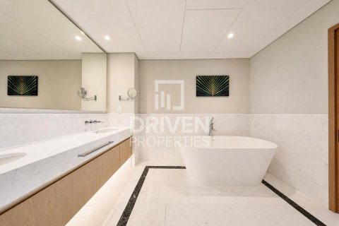 1 bedroom Apartment in The Palm Tower, UAE No. 212168 13